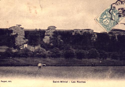Photo de Sept roches dites "Les Dames de Meuse"