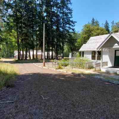 Photo de Rivière Elwha + camp rangers abandonné 