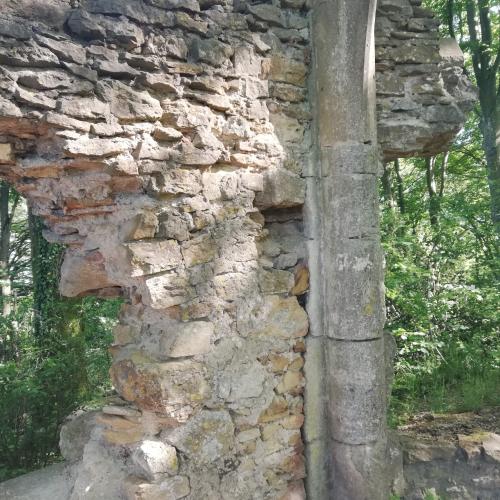 Photo de Vestiges de la Chapelle St Michel