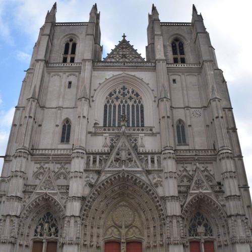 Cathédrale Saint-Pierre et Saint-Paul