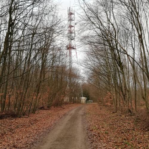 Antenne sur les hauteurs d'Angevillers